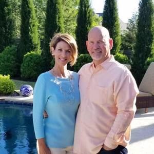 Meet your Posher, Mia